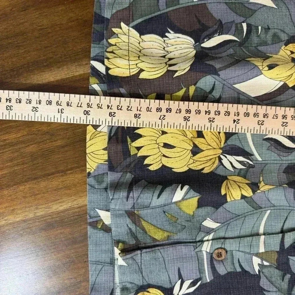 Tommy Bahama Banana Print Silk Vacation Shirt XL - Picture 6 of 6